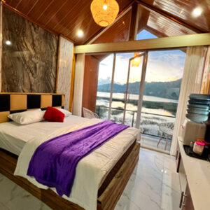 ROOM VIP LAKE VIEW